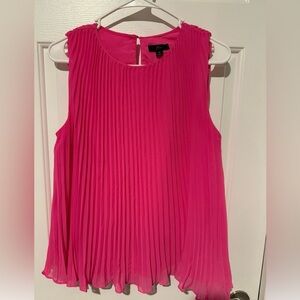 J Crew Women's Pink Sleeveless Pleated Georgette Blouse Size Small Barbiecore